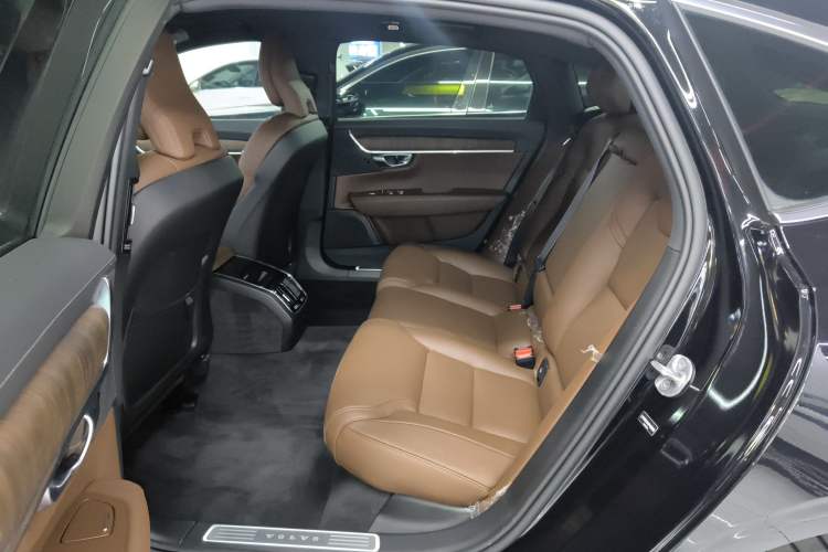 Used Volvo S90 2025 B5 Zhiyuan Luxury Edition Left Rear Seat