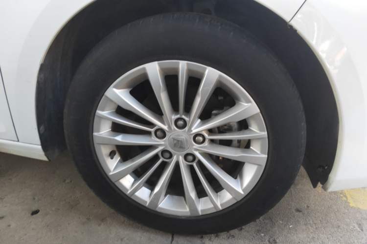 Used Baojun RC-5 2020 RC-5W 1.5T CVT Smart Luxury Edition