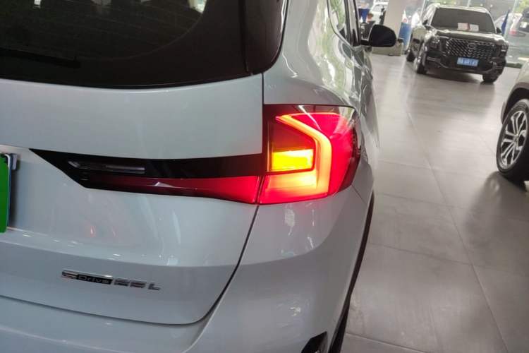 Used BMW X1 2023 sDrive25Li X Design Package
