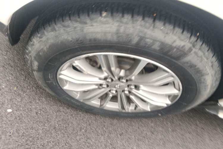 Used Cadillac XT5 2018 25T Luxury Model