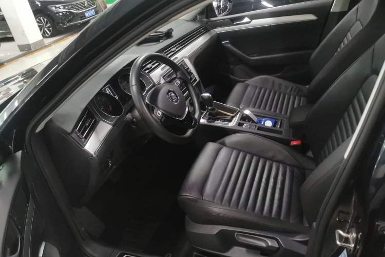 Used Volkswagen Magotan 2019 280TSI DSG Comfort Model China VI Standard
