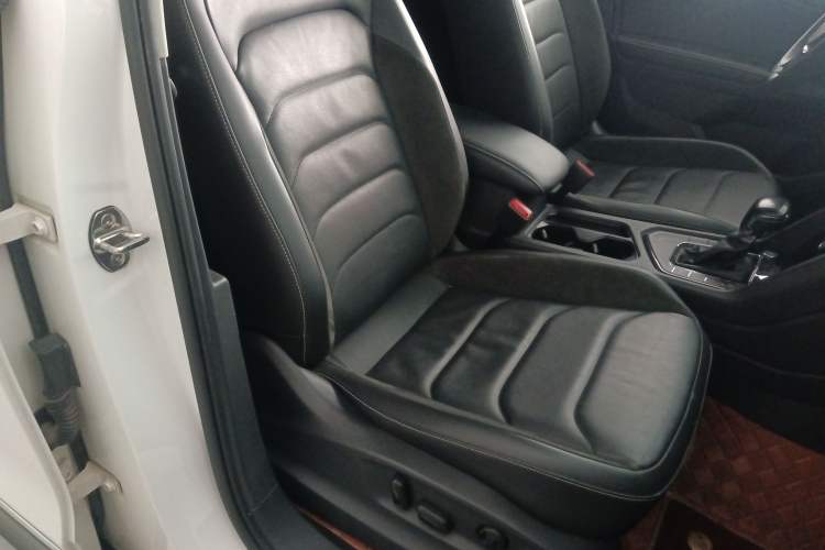 Used Volkswagen Tiguan L 2018 280TSI Automatic Two-Wheel Drive Comfort Edition