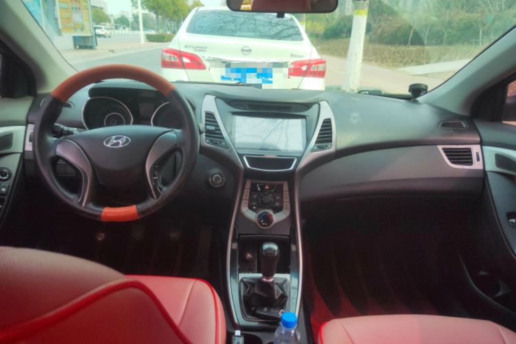 Used Hyundai Elantra (5th Generation / Langdong) 2012 1.6L Manual Leading Model