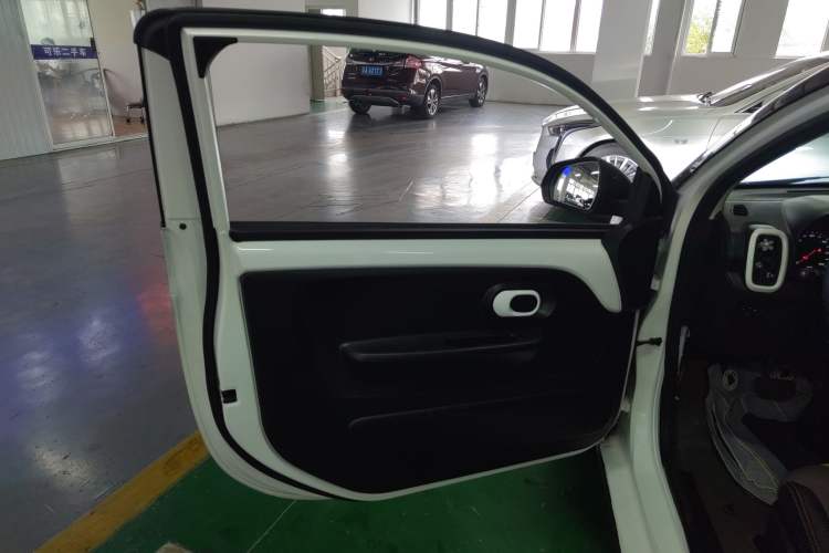 Used Roewe Clever 2021 302km Excellence Edition
