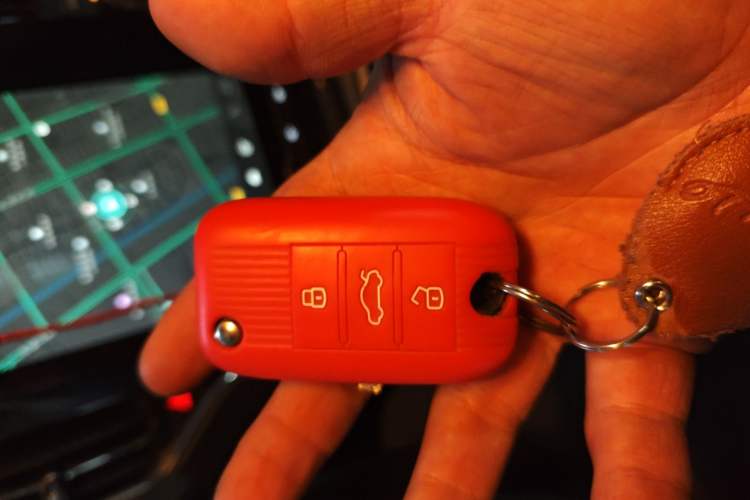 Used Roewe RX5 New Energy 2017 ERX5 EV400 Electric Internet Supreme Edition
