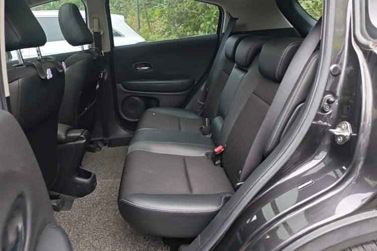 Used Honda Vezel 2020 1.5L CVT Pioneer Edition
