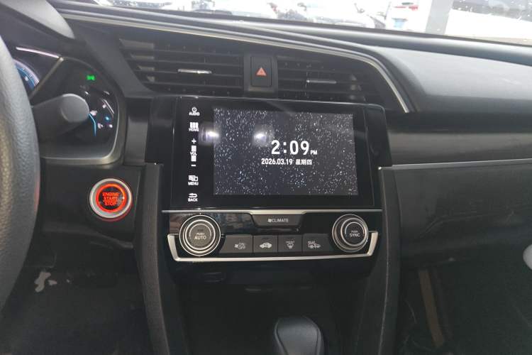 Used Honda Civic 2019 220TURBO CVT Dynamic Edition China VI Audio And AC Panel