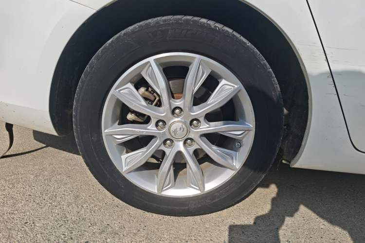 Used Hongqi H5 2018 30TD Dynamic Edition Right Rear Wheel Hub