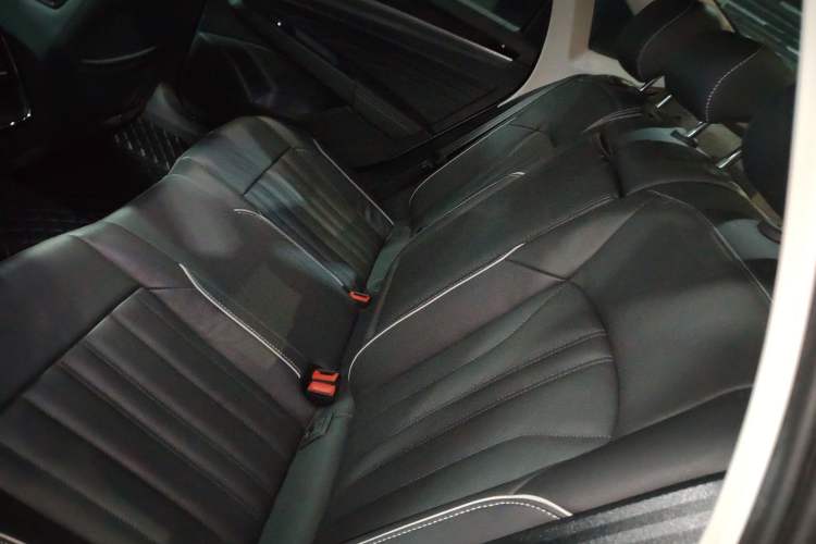 Used Volkswagen Passat 2022 330TSI Elite Edition Left Rear Seat