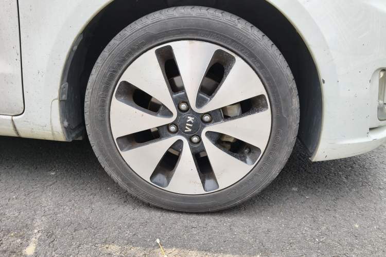 Used Kia K2 2012 Sedan 1.6L Automatic Transmission Premium Commemorative Edition
