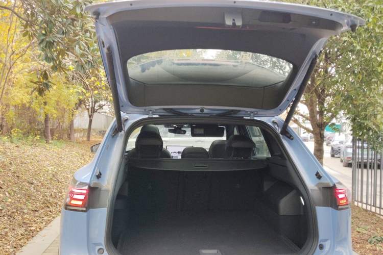 Used Volkswagen Tiguan L 2024 PRO 380TSI Four-Wheel Drive R-Line Prestige Edition
