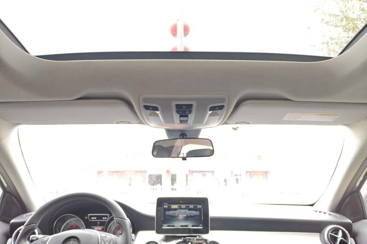 Used Mercedes-Benz GLA 2016 GLA 200 Sport Edition Headliner