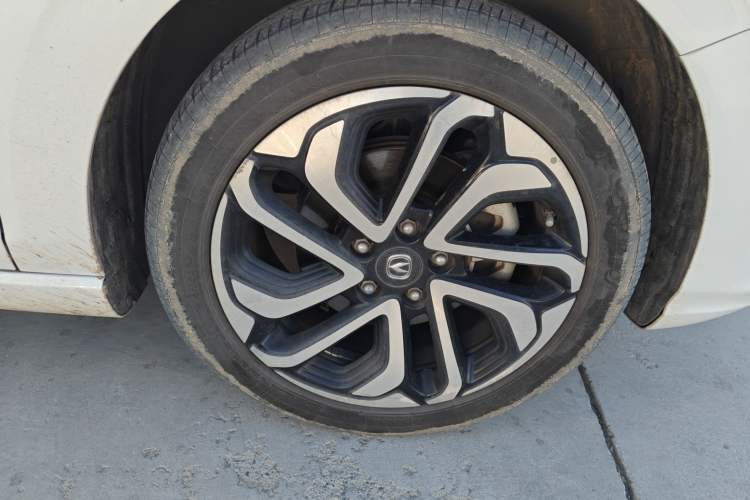 Used Changan Eado New Energy 2019 EV460 Smart Edition
