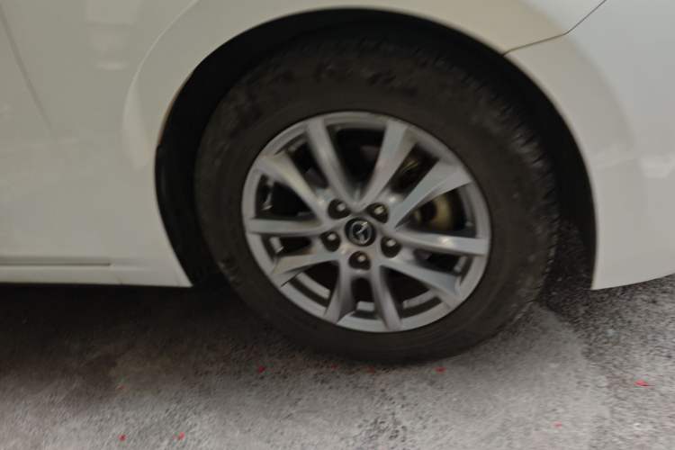 Used Mazda Mazda 3 Axela 2017 Sedan 1.5L Automatic Luxury Model Emission Standard China V