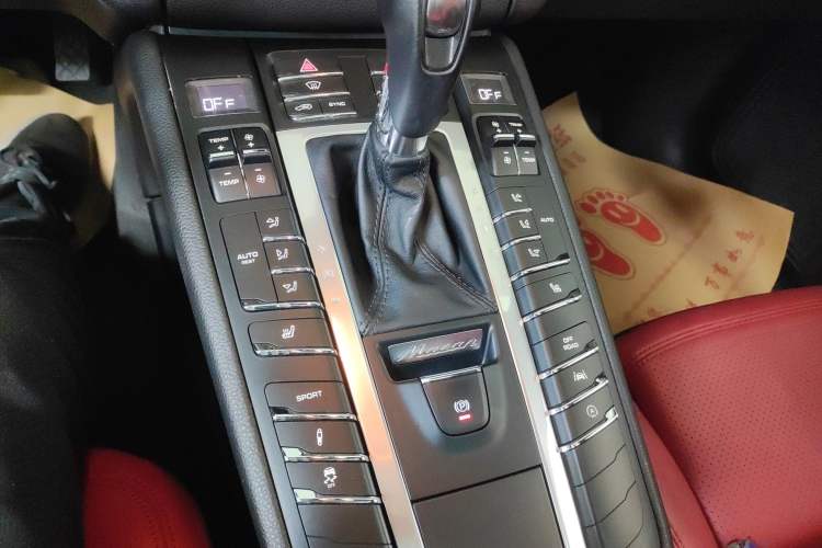 Used Porsche Macan 2017 Macan 2.0T
