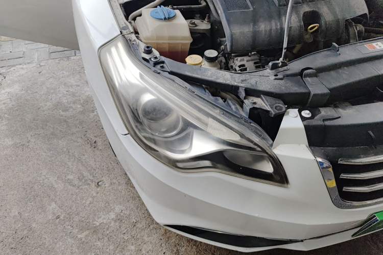 Used Bestune B50 2013 1.6L automatic luxury version
