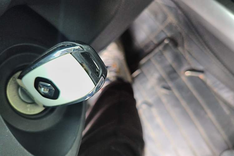 Used Renault Kadjar 2017 2.0L Two-Wheel-Drive Leading Edition