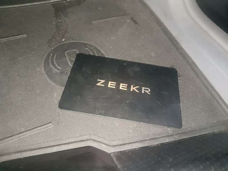 Used Zeekr 001 2022 Ultra-Long Range Dual-Motor YOU Version — 8