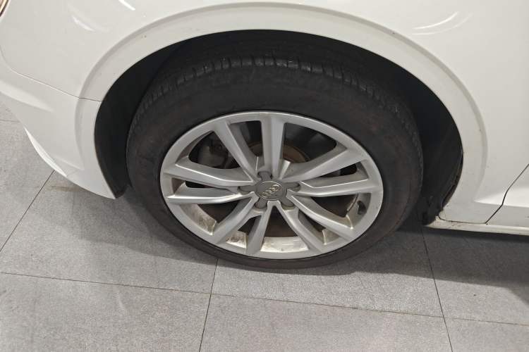 Used Audi A3 2015 Limousine 40 TFSI Automatic Comfort Model