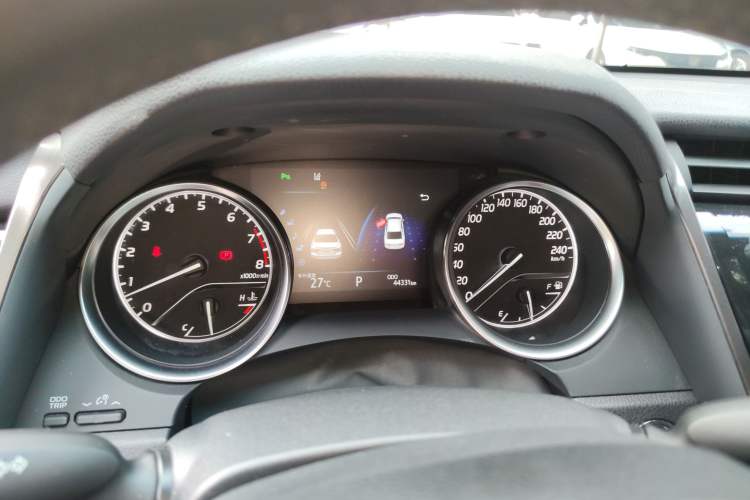 Used Toyota Camry 2018 2.5G Luxury Edition
