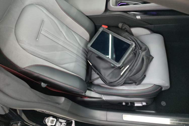 Used Zeekr 007 2025 Four-Wheel Drive Intelligent Driving Version 75 kWh
