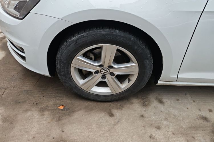 Used Volkswagen Golf 2016 230TSI Automatic Comfort Version