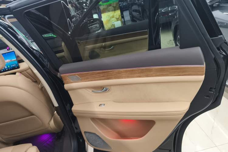 Used Hima AITO M7 2024 1.5T Intelligent Driving Rear-Drive Ultra Version 6 Seats