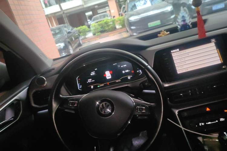 Used Volkswagen T-Cross 2019 280TSI DSG Luxury Edition Steering Wheel