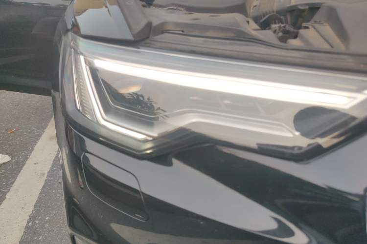 Used Audi A6L 2019 40 TFSI Luxury Dynamic Model
