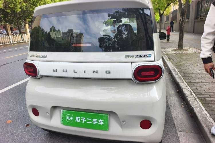 Used Wuling Hongguang MINIEV 2024 3rd Generation 215km Youth Edition