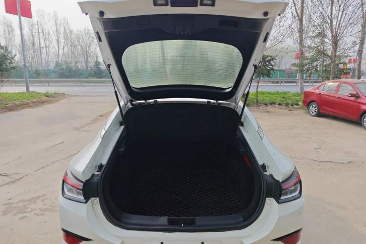 Used JAC Group J7 2020 1.5T CVT Elite Model