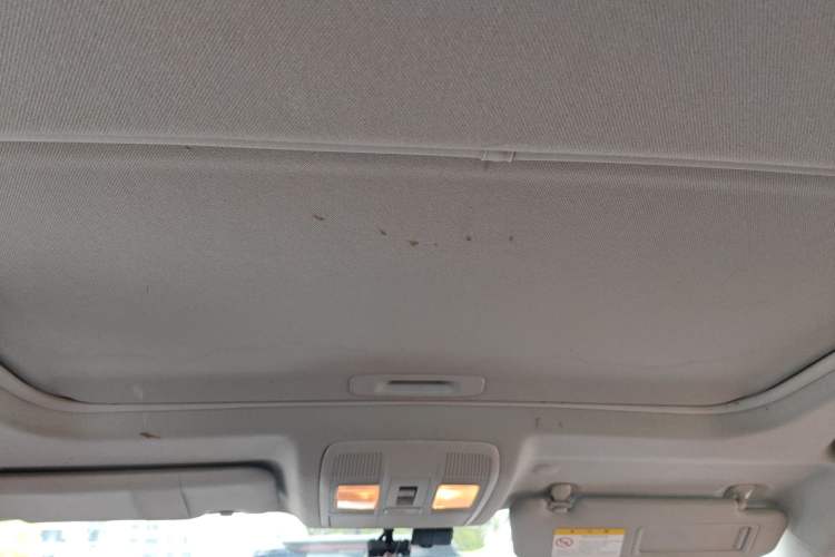 Used Mazda 3 Axela 2016 Sedan 1.5L Automatic Luxury Model