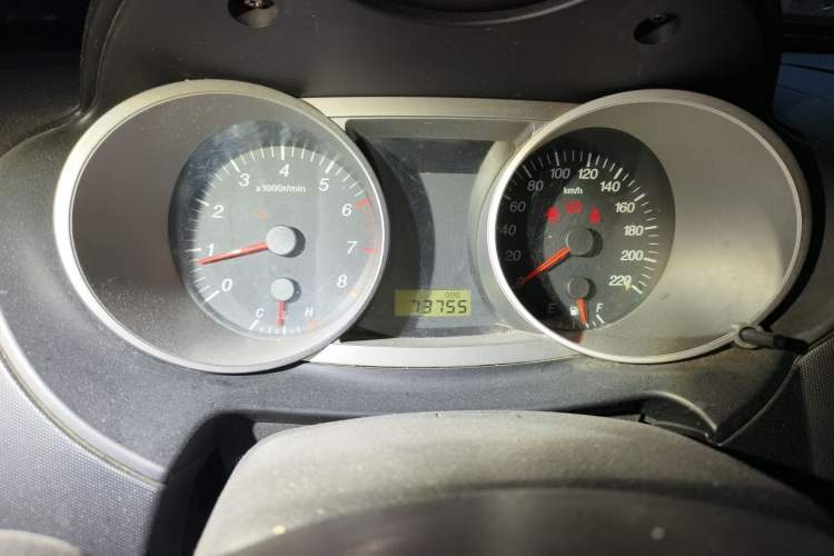 Used Haima Qishi 2010 2.0L Urban Elite Edition Odometer Close Up