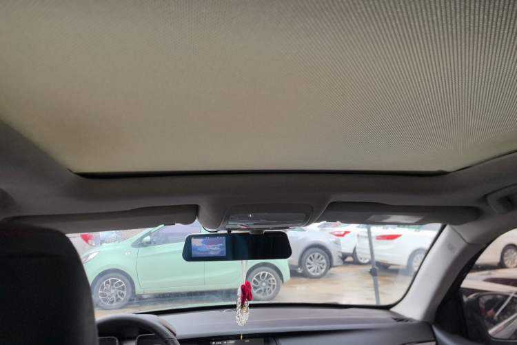 Used Zotye Domy X5 2017 Upgraded Model 1.5T CVT ZhiXian Edition