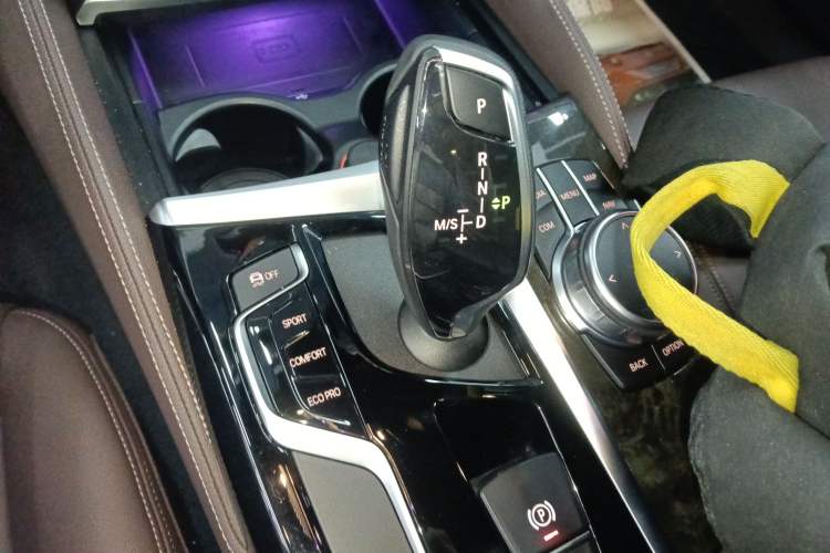 Used BMW 5 Series 2020 525Li M Sport Package