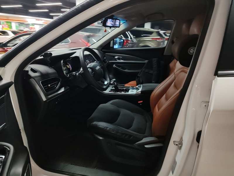 Used JETOUR X70 2020 1.5T DCT Comfort Edition 5-seater — 14