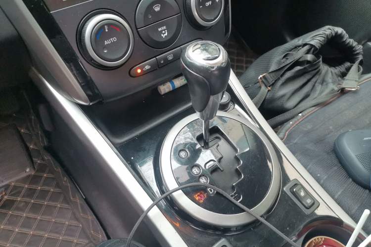 Used Mazda CX-7 2014 2.5L 2WD Luxury Edition
