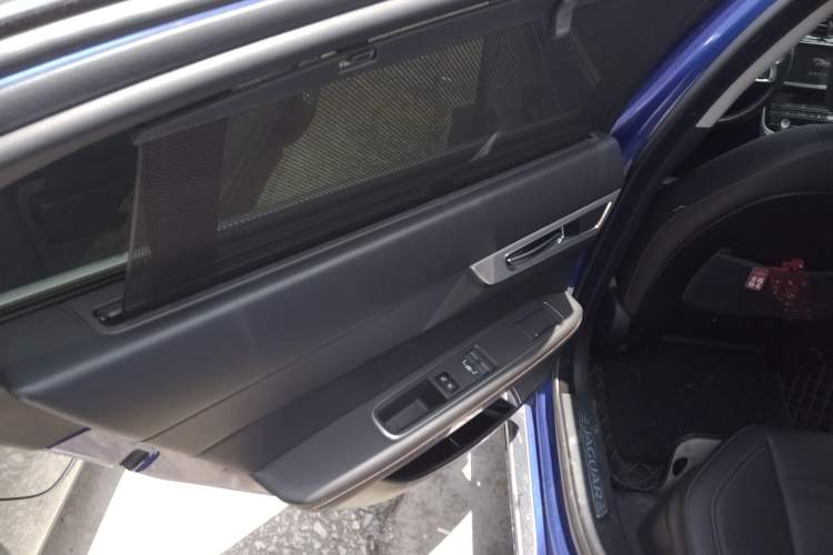 Used Jaguar XEL 2019 2.0T 200 PS Deluxe Edition