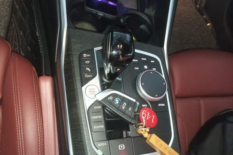 Used BMW 4 Series 2021 Restyled 425i M Sport Night Edition Gear Lever