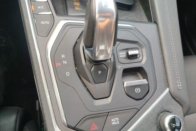 Used Lynk & Co 01 2021 2.0TD Two-Wheel-Drive Pro Trim