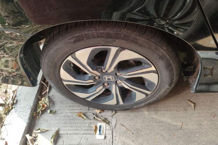 Used Honda Crider 2016 1.8L CVT Luxury Edition
