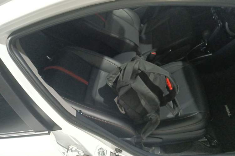 Used Toyota YARiS L Zhi Xuan 2022 X-Trail 1.5L CVT Luxury PLUS Edition
