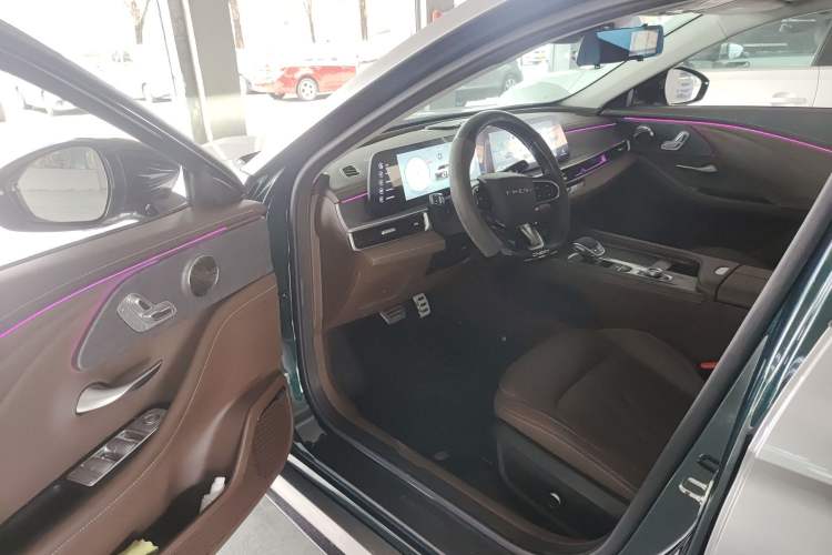 Used Chery Arrizo 8 2023 High-Performance Edition 2.0T DCT Powerfully Equipped