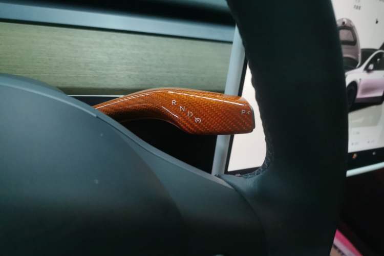 Used Tesla Model Y 2022 Rear-Wheel-Drive Version