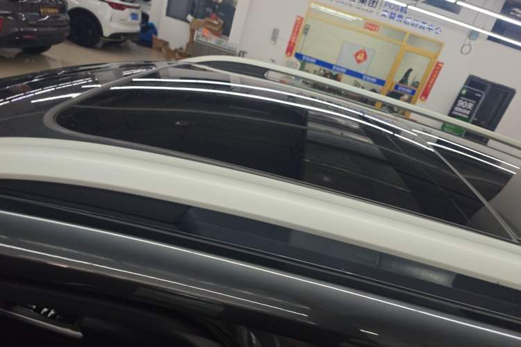 Used Roewe RX5 MAX 2022 1.5T Automatic Zhiwei Prestige Edition
