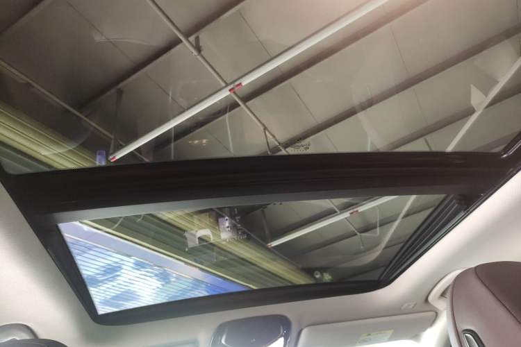 Used BMW 3 Series 2020 330Li xDrive M Sport Night Edition Headliner