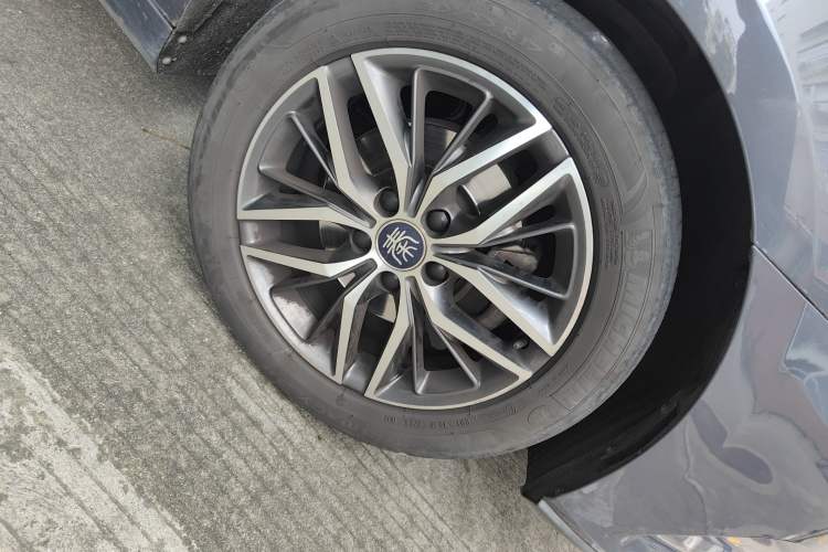 Used BYD Qin Pro New Energy 2019 DM Super Edition 1.5TI Automatic Smart Connect Speedy Model China V Standard