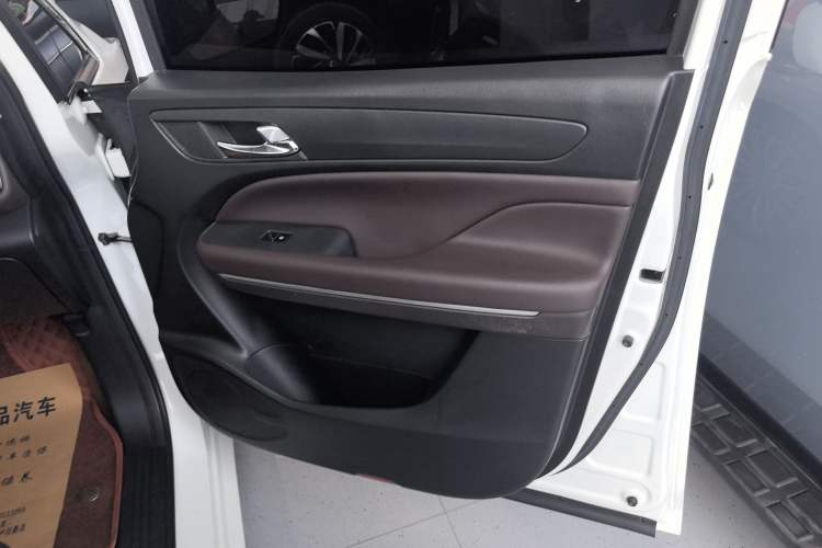 Used GAC Trumpchi M6 2019 270T DCT Luxury Edition (6-seater) China VI