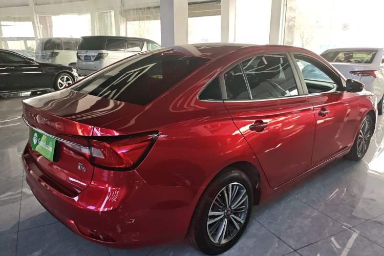 Used Roewe i5 2019 1.5L Manual 4G Connectable Langhao Edition
