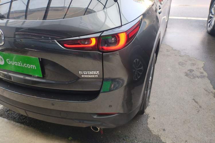 Used Mazda CX-5 2025 2.0L Automatic Two-Wheel Drive Comfort Version Right Rear Taillight